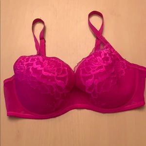Natori bra in one of my favorite styles. 36D
